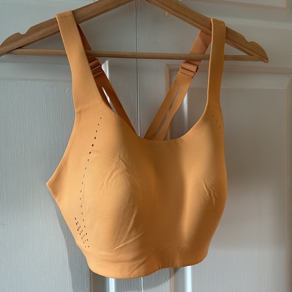 NWT Lululemon Air Support Bra, 36DD - Picture 4 of 4